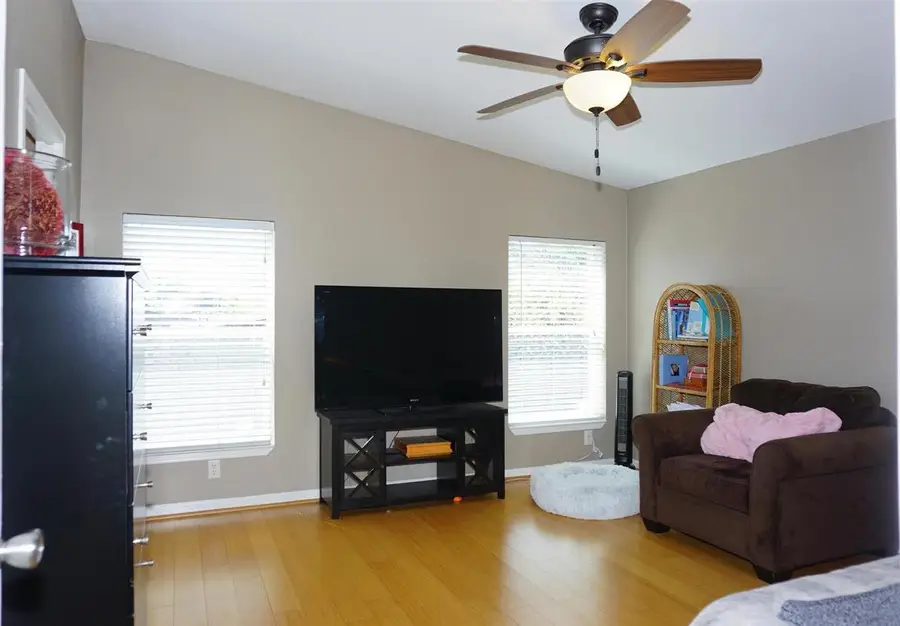1225 Vienna Dr #38, Sunnyvale, CA 94089 - Image #3