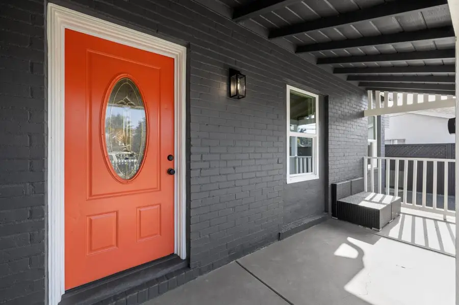 2352 Menalto Avenue, East Palo Alto, CA 94303 - Image #2