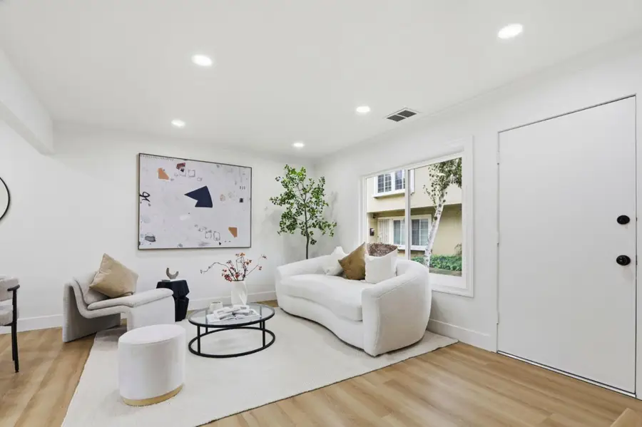 2672 Salome Ct, San Jose, CA 95121 - Image #2