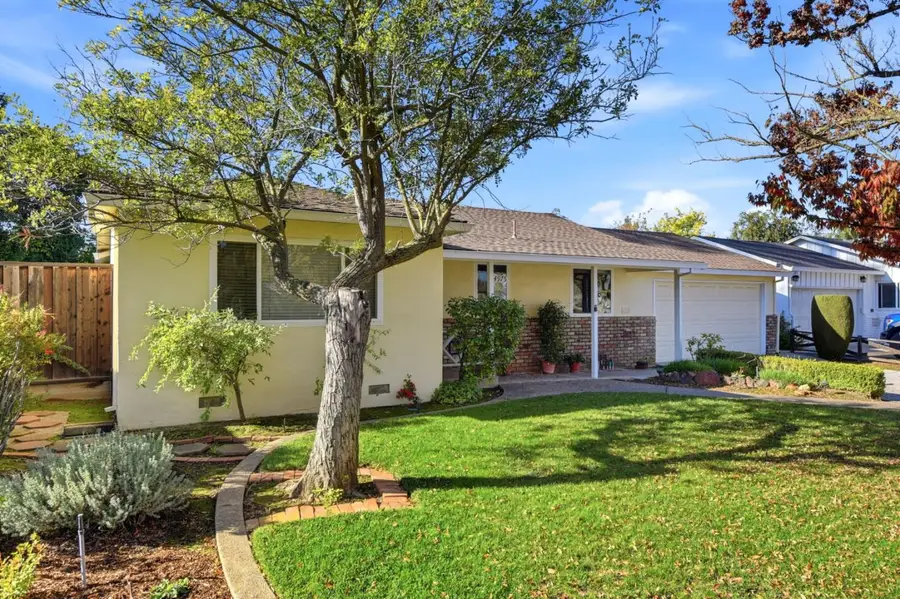4975 Bel Escou Drive, San Jose, CA 95124 - Image #2