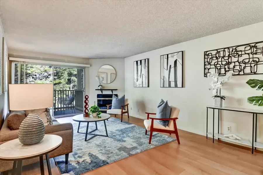 377 Mandarin Drive #204, Daly City, CA 94015 - Image #3