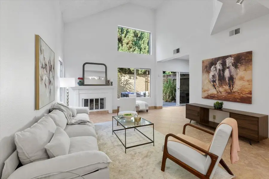 239 Kerry Common, Fremont, CA 94536 - Image #2