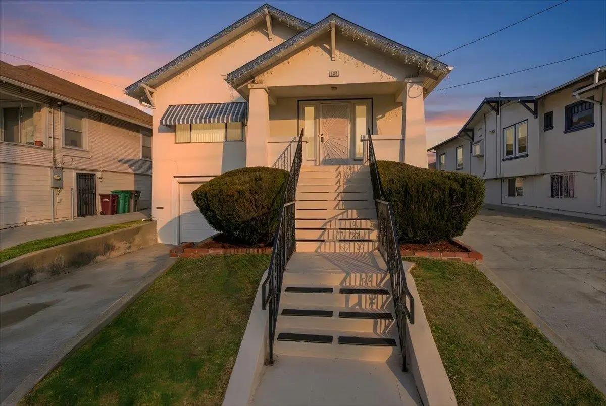 940 37th, Oakland, CA 94608 - Image #1