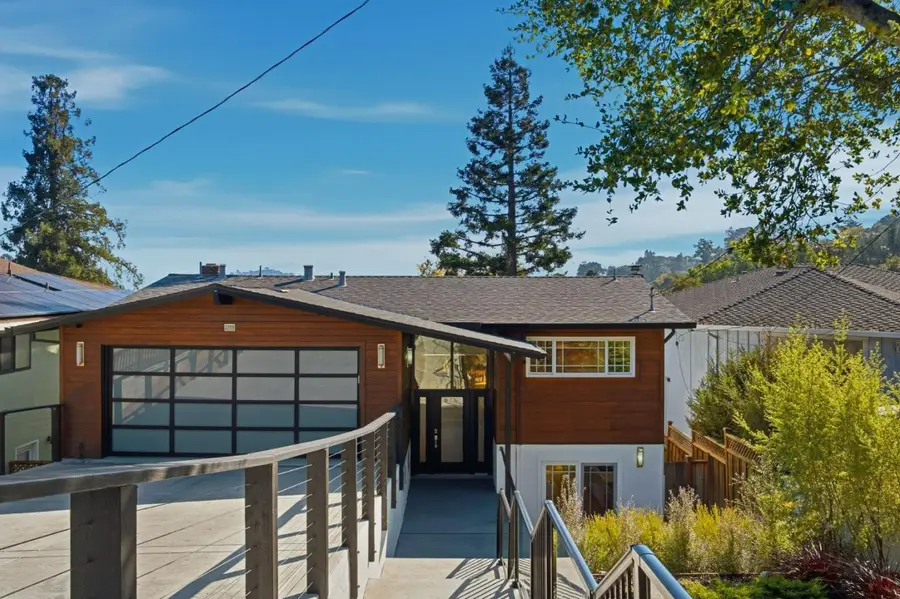 2109 Cipriani Boulevard, Belmont, CA 94002 - Image #2