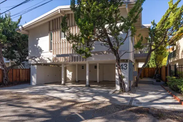 543 Everett Court, Palo Alto, CA 94301