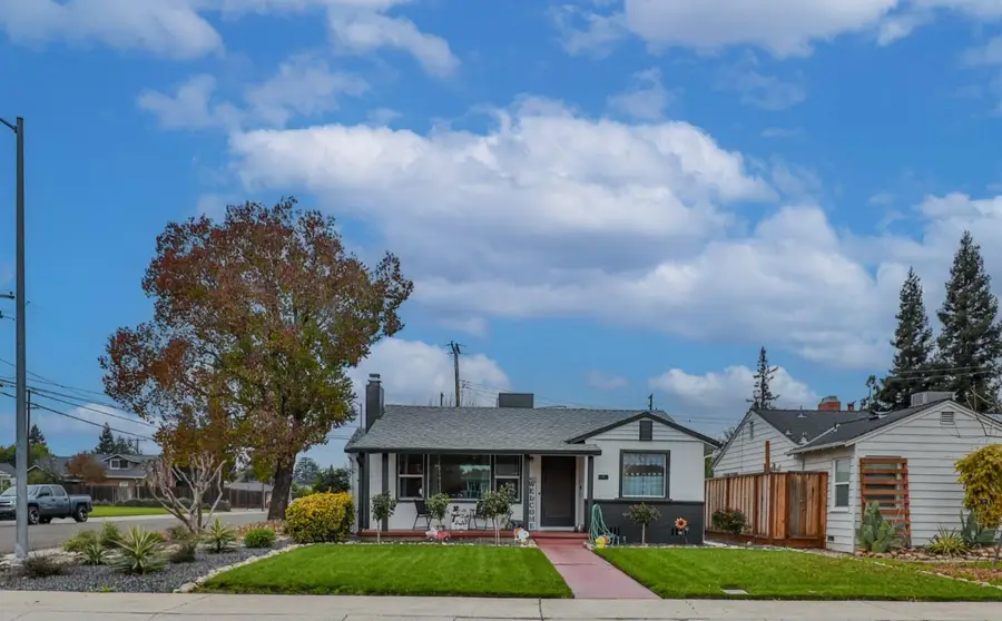 1433 Ayers Avenue, Lodi, CA 95242 - Image #2