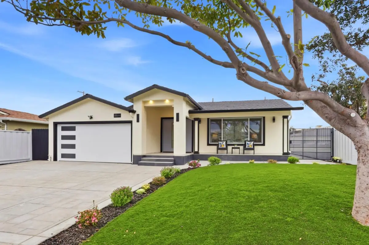 2121 Francis Avenue, Santa Clara, CA 95051 - Image #1