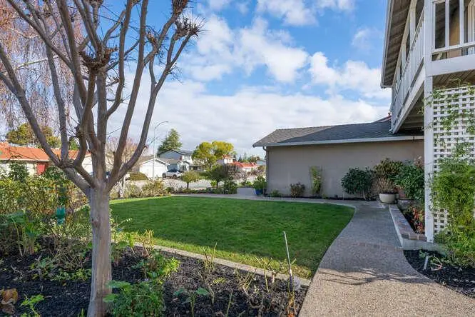 906 Bluebell Way, Sunnyvale, CA 94086 - Image #2