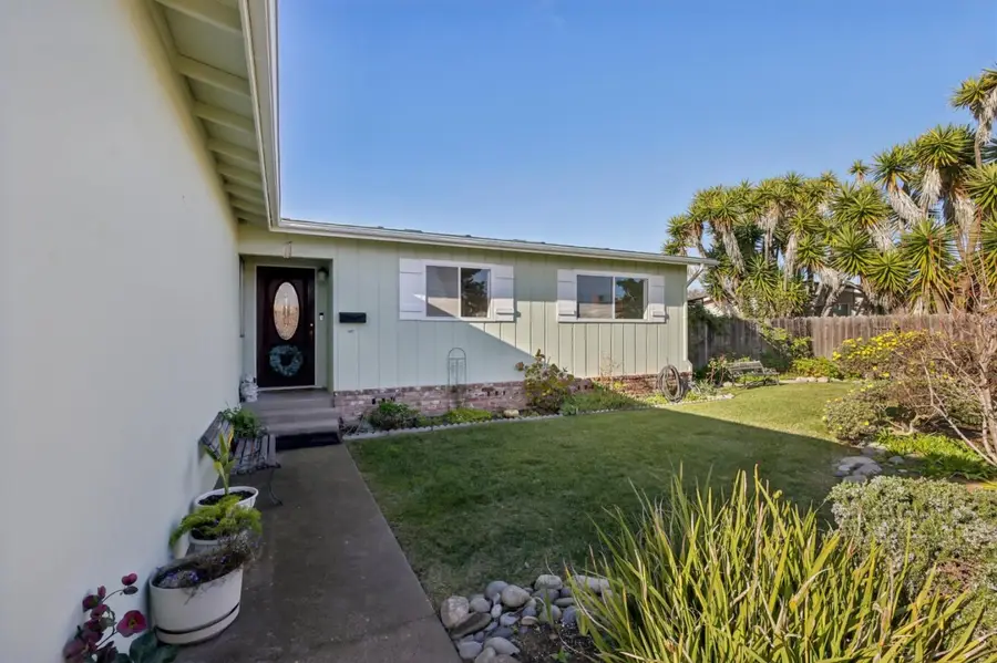 3055 Bostick Avenue, Marina, CA 93933 - #2
