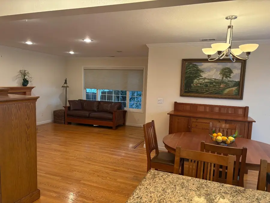 233 E Taylor Avenue, Sunnyvale, CA 94085 - Image #2