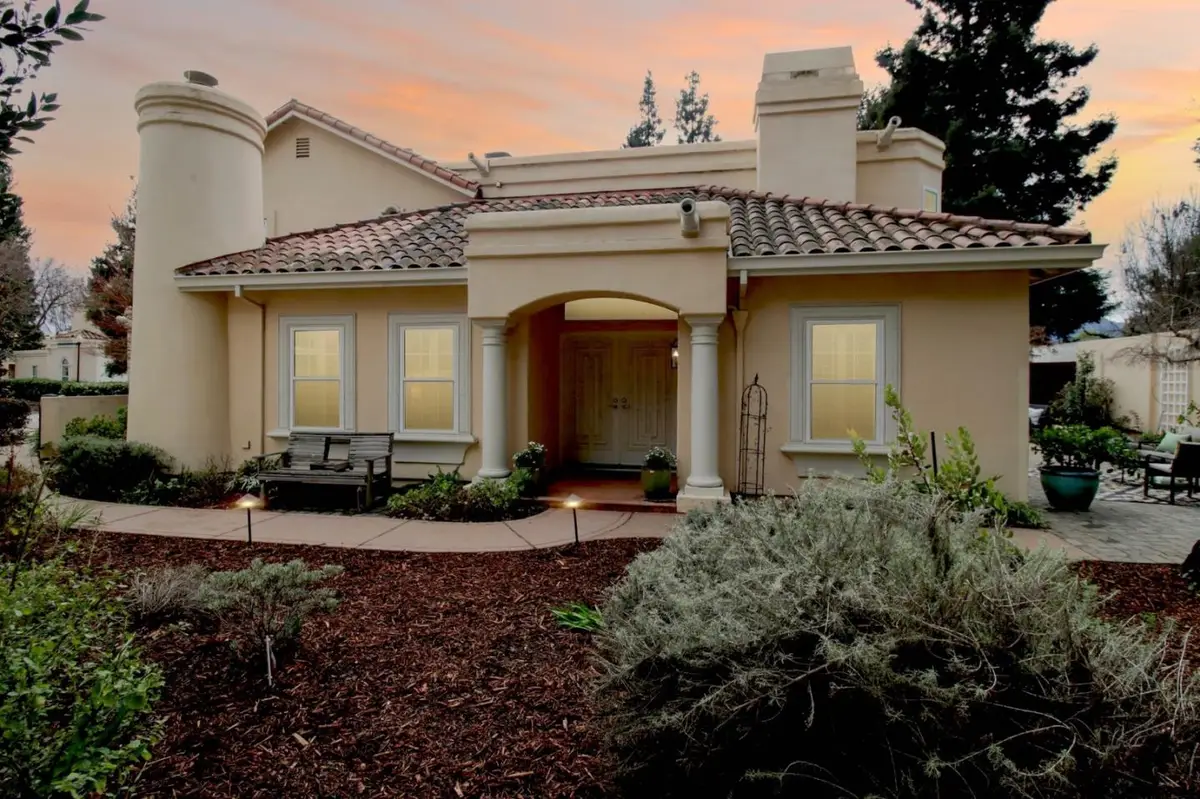 800 Rebecca Privada, Mountain View, CA 94040 - #1