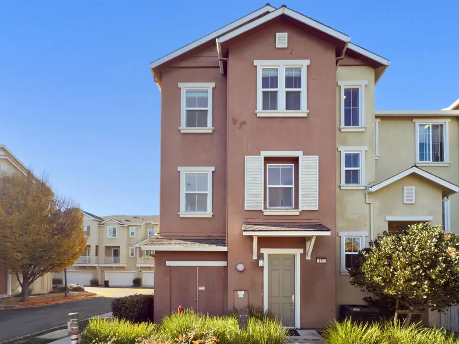 171 Cameron Drive, Mountain View, CA 94043 - Image #2