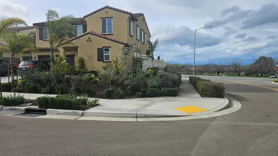 3076 Palomino Way, Hollister, CA 95023 - Image #2