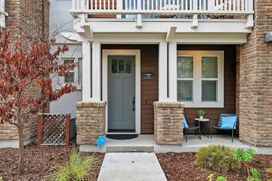 845 De Guigne Drive #2, Sunnyvale, CA 94085 - Image #2
