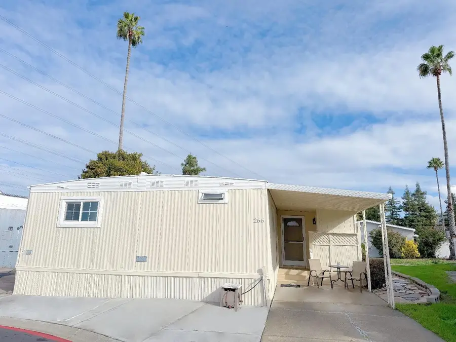 266 Winnipeg Ter, Fremont, CA 94538 - Image #2