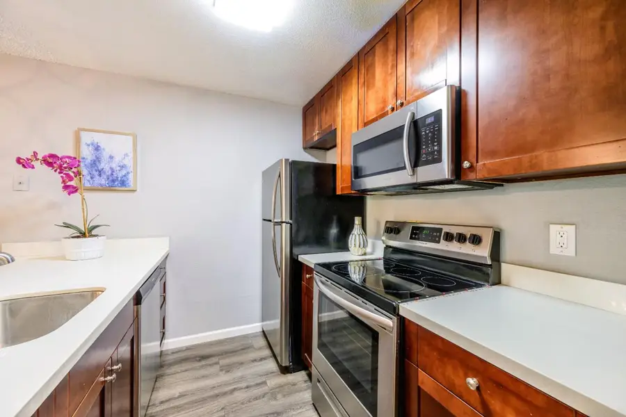 6148 Shelter Creek Lane, San Bruno, CA 94066 - Image #3