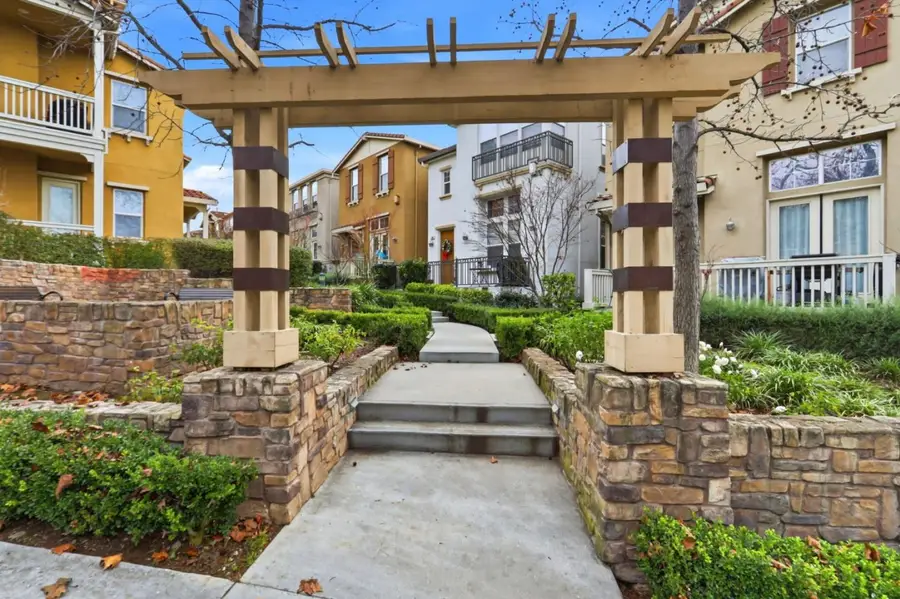 354 Heritage View Terrace, San Jose, CA 95125 - Image #2