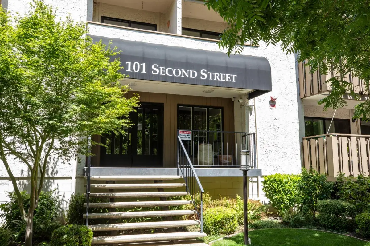 101 2nd Street #2, Los Altos, CA 94022 - #1