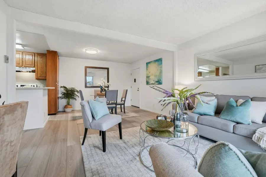 101 Piccadilly Place #D, San Bruno, CA 94066 - Image #3