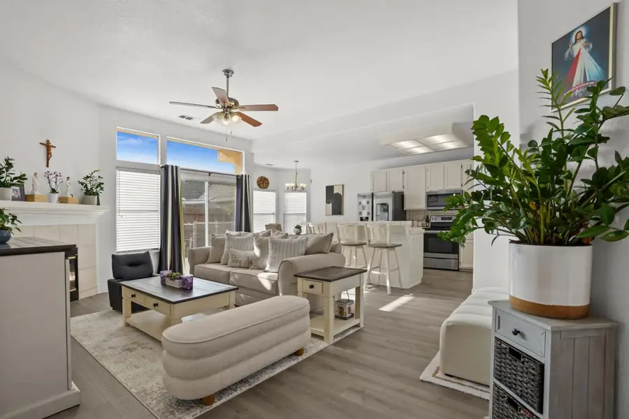 2208 Curzon Drive, Modesto, CA 95355 - Image #2