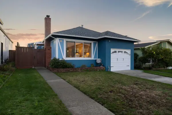 422 Andover Drive, Pacifica, CA 94044