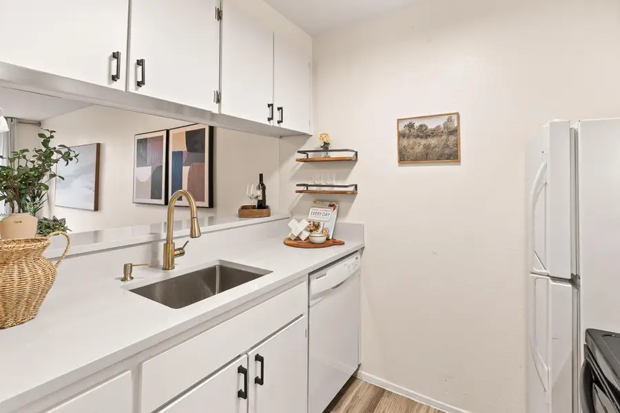 4333 Shelter Creek Lane, San Bruno, CA 94066 - Image #3