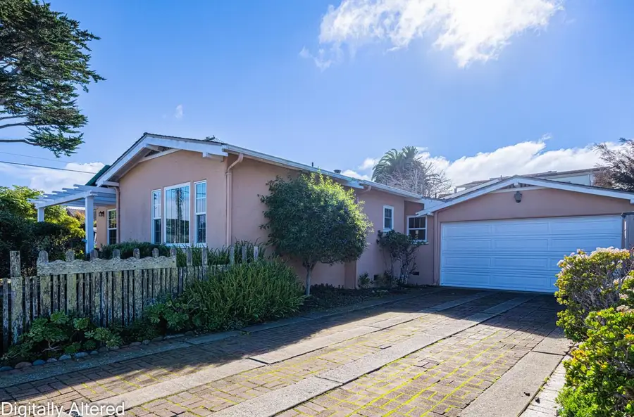 321 Pine Avenue, Pacific Grove, CA 93950 - Image #2