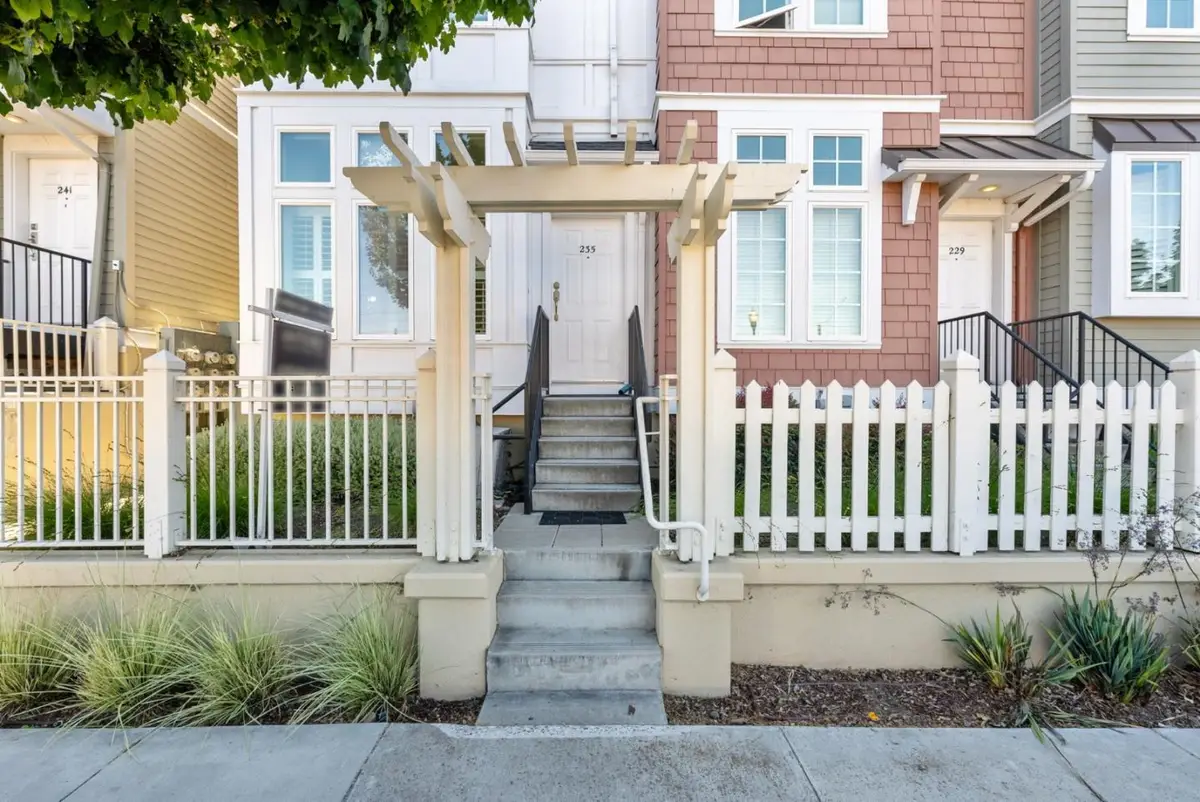 235 Laurel Grove Lane, San Jose, CA 95126 - Image #1