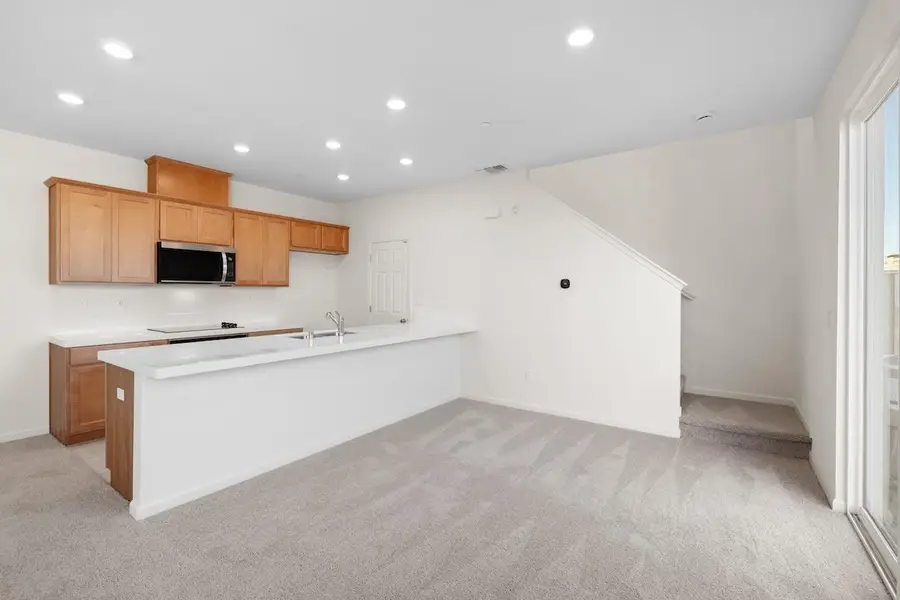 2250 Gladiola Drive, Hollister, CA 95023 - Image #2