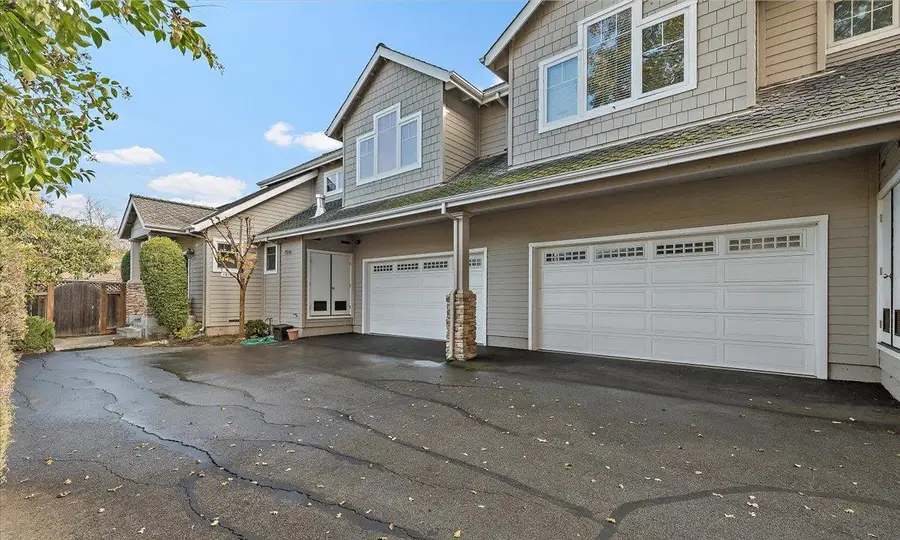 1317 Saint Francis Street, Redwood City, CA 94061 - Image #2