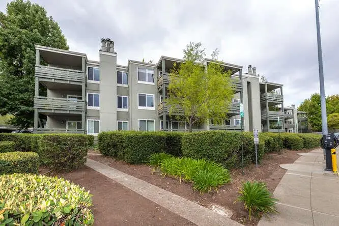 4008 Farm Hill Boulevard #102, Redwood City, CA 94061 - Image #1