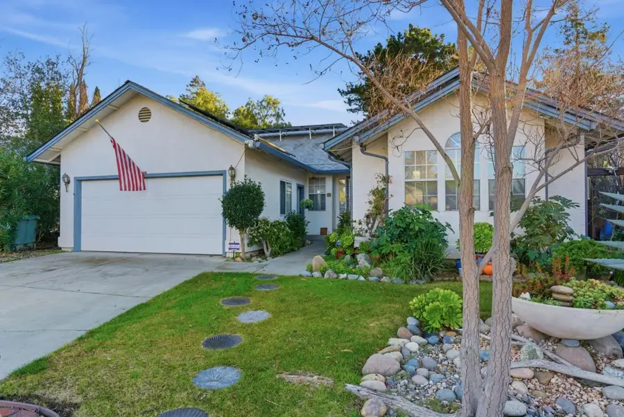 1521 Las Brisas Drive, Hollister, CA 95023 - Image #3