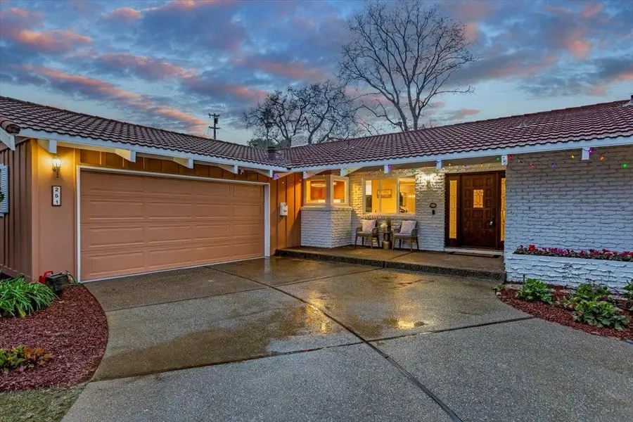 251 Old Adobe Road, Los Gatos, CA 95032 - Image #3