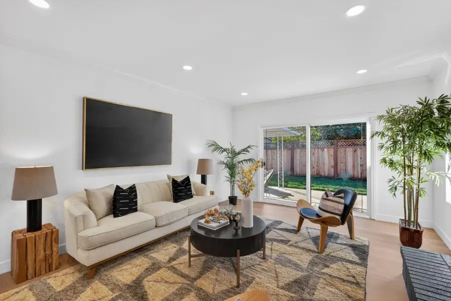 1056 Wallace Drive, San Jose, CA 95120 - Image #3