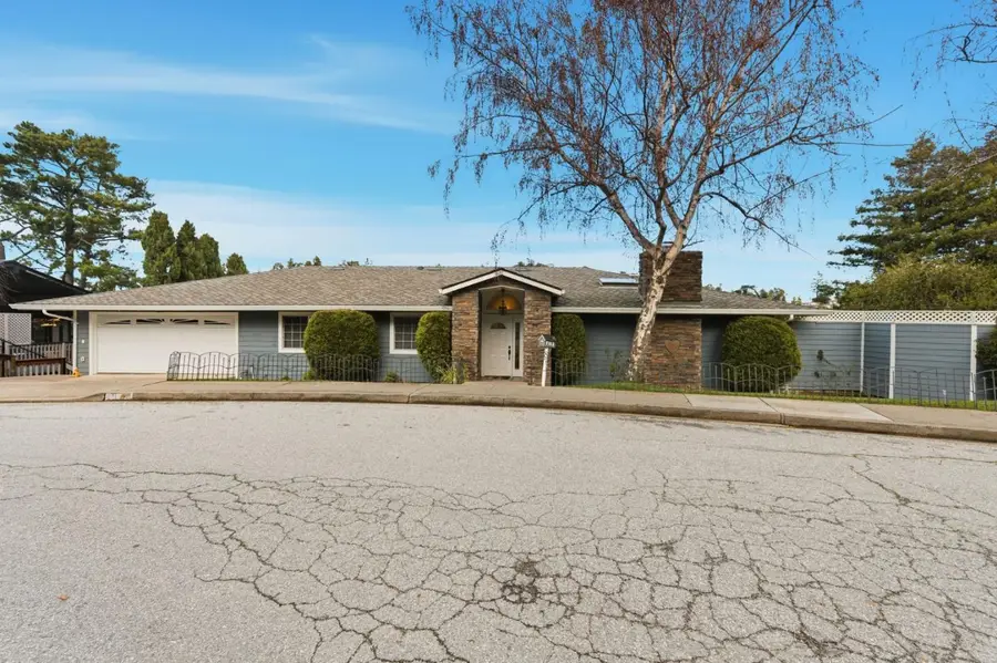 87 Exeter Avenue, San Carlos, CA 94070 - Image #2