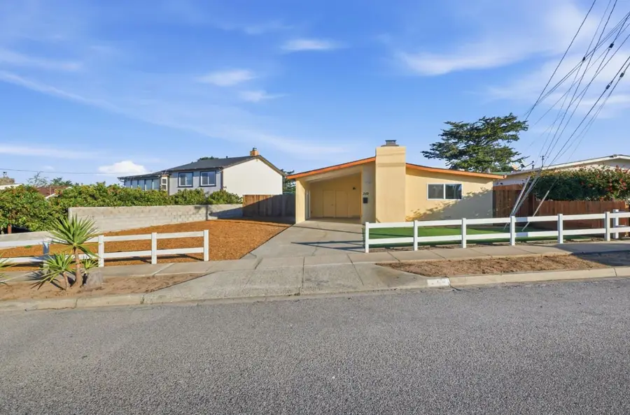 359 Reindollar Avenue, Marina, CA 93933 - #3