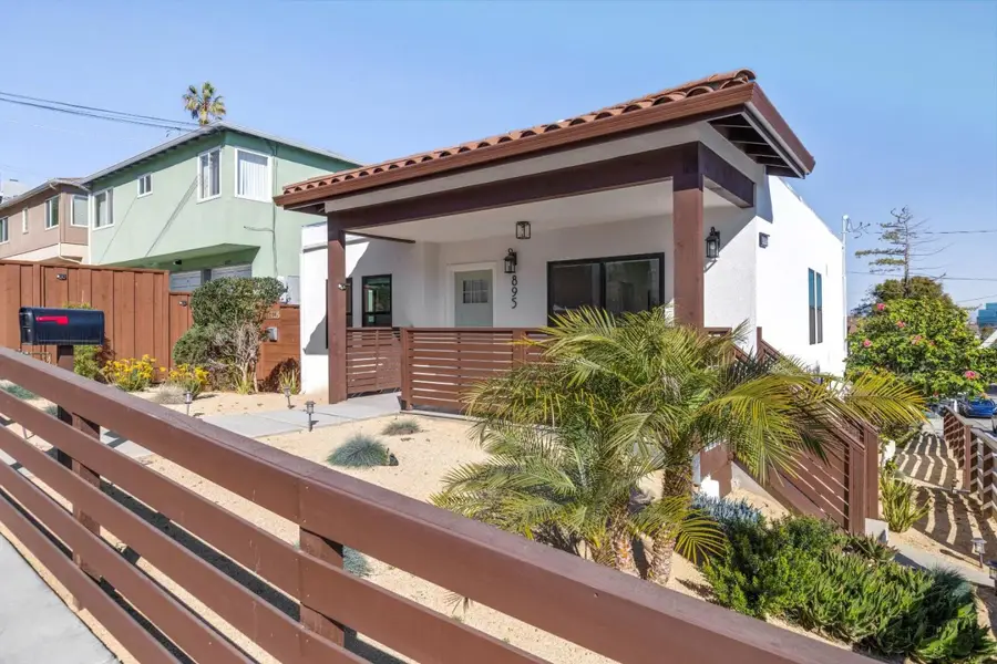 895 Laurel Avenue, Belmont, CA 94002 - Image #3