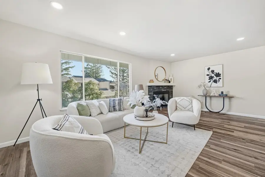 42 Lyonridge Lane, San Mateo, CA 94402 - #3