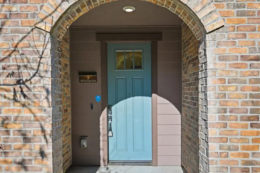 905 De Guigne Drive #2, Sunnyvale, CA 94085 - Image #3