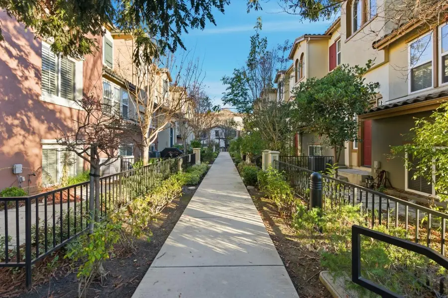 520 Sirte Terrace, Sunnyvale, CA 94089 - Image #3