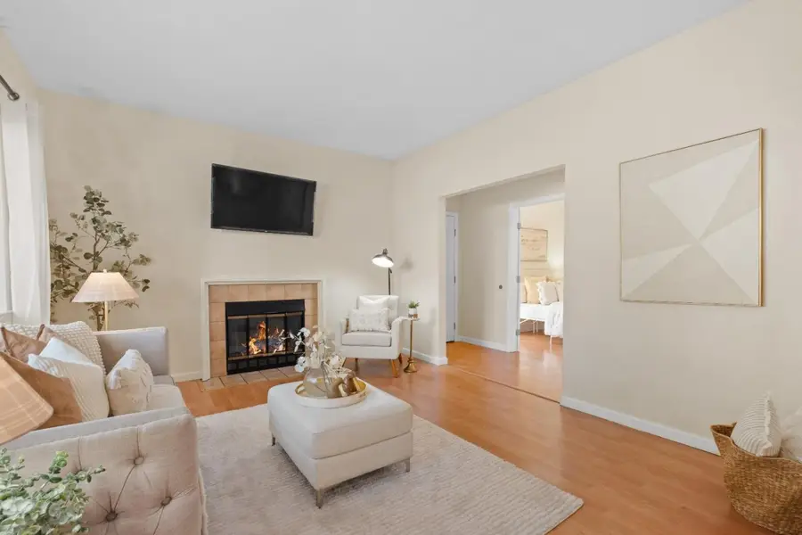1392 Meadow Ridge Circle, San Jose, CA 95131 - Image #2