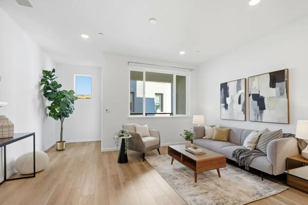 706 Fruit Ranch Loop, San Jose, CA 95133 - #1