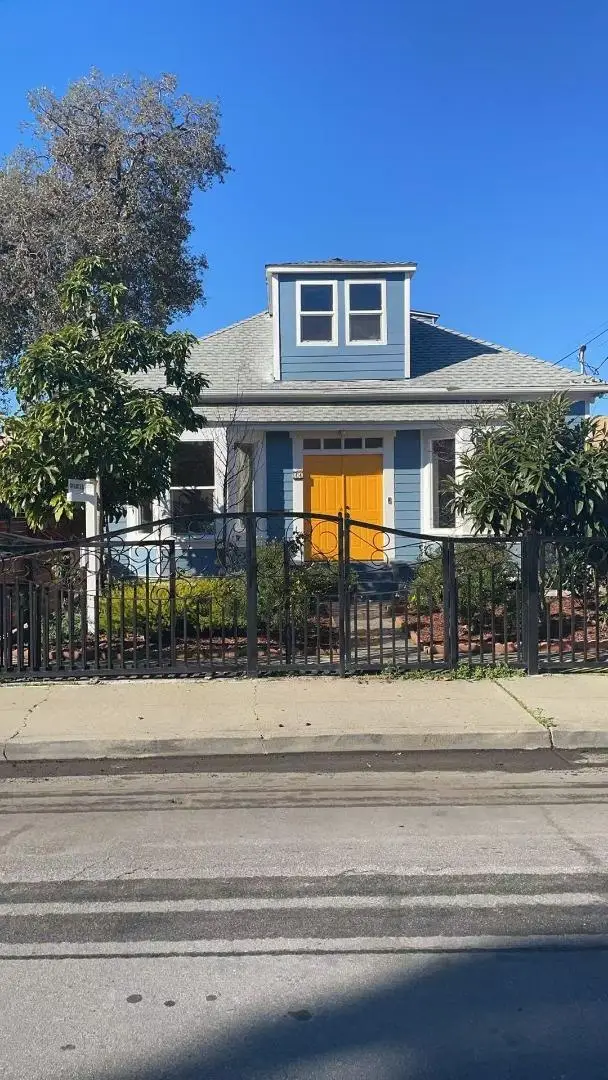 31 Northumberland Avenue, Redwood City, CA 94063 - Image #1