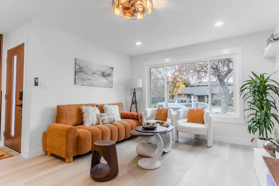 2786 Plumas Drive, San Jose, CA 95121 - Image #2