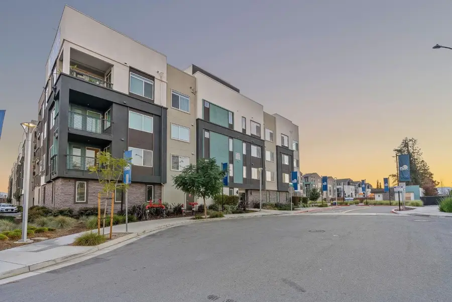 3207 Mallard Court #401, San Jose, CA 95117 - Image #3