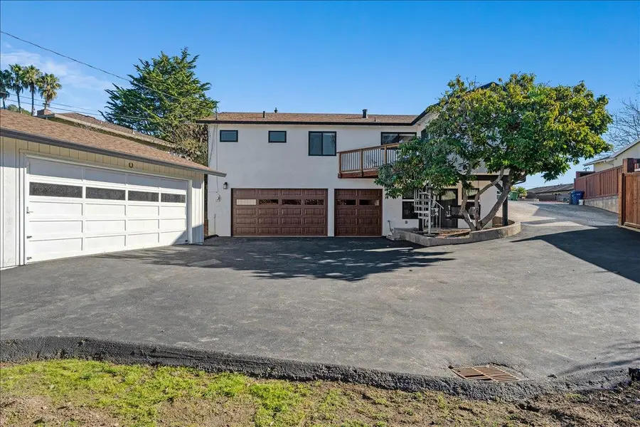 3025 Crystal Heights Drive, Soquel, CA 95073 - Image #2