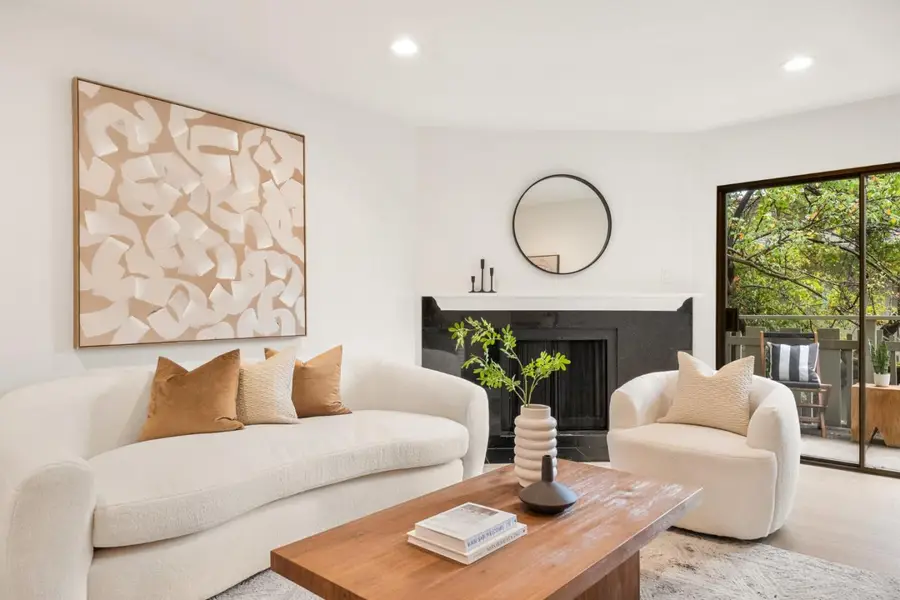 1070 Mercedes Avenue #24, Los Altos, CA 94022 - Image #3