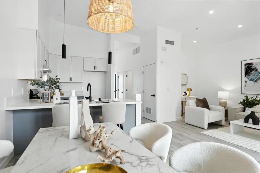 889 Mclellan Drive #303, South San Francisco, CA 94080 - Image #2