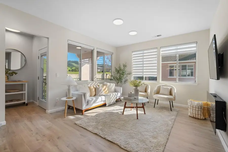 3893 Jasmine Circle, San Jose, CA 95135 - Image #3