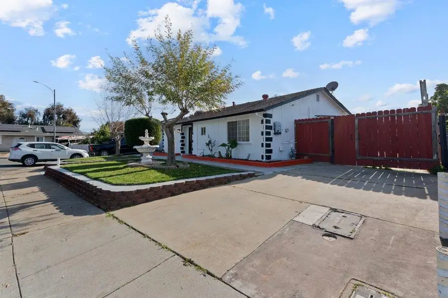 520 Polk Court, Gilroy, CA 95020 - Image #2